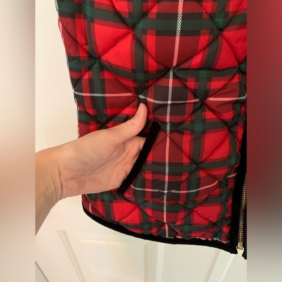 Old Navy Holiday Red Plaid Quilted Vest - Picture 2 of 6